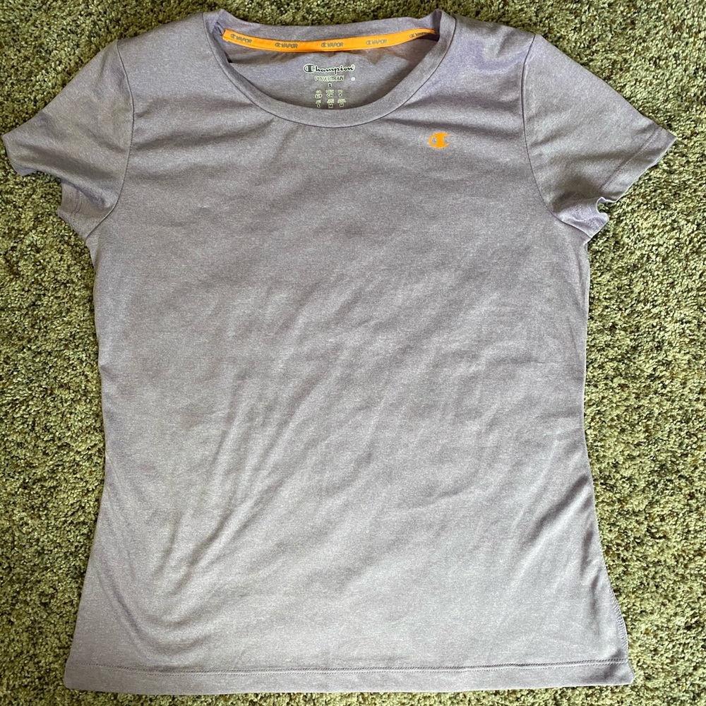 Woman’s champion shirt size small